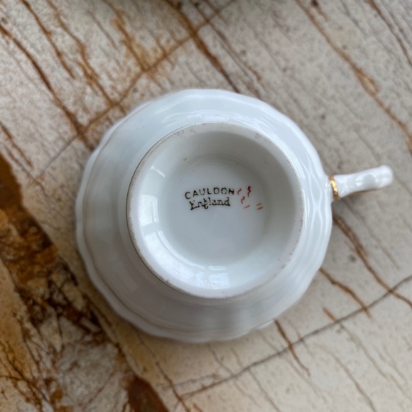 Collectible Cauldon England floral rare vintage tea cup and matching saucer - Picture 7 of 7